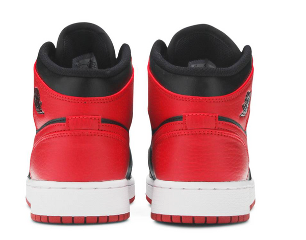 Nike Air Jordan 1 Mid GS 'Banned'